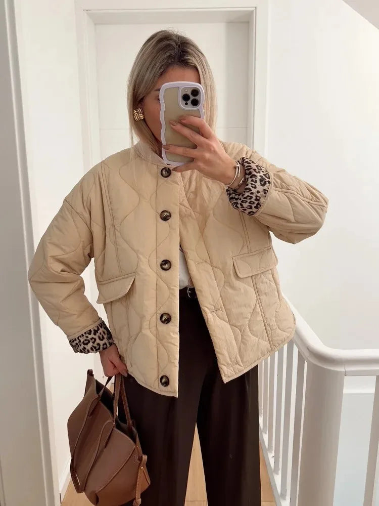 Women's Quilted Jacket with Leopard Print Lining 3