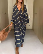 Julia | Stylish Oversized V-Neck Dress 3