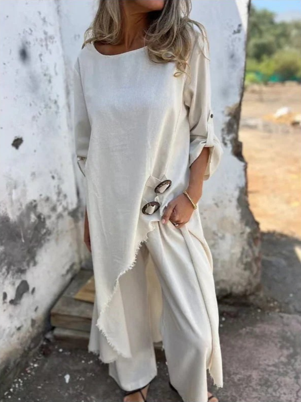Octavia | Stylish Round Neck Two Piece Set 1