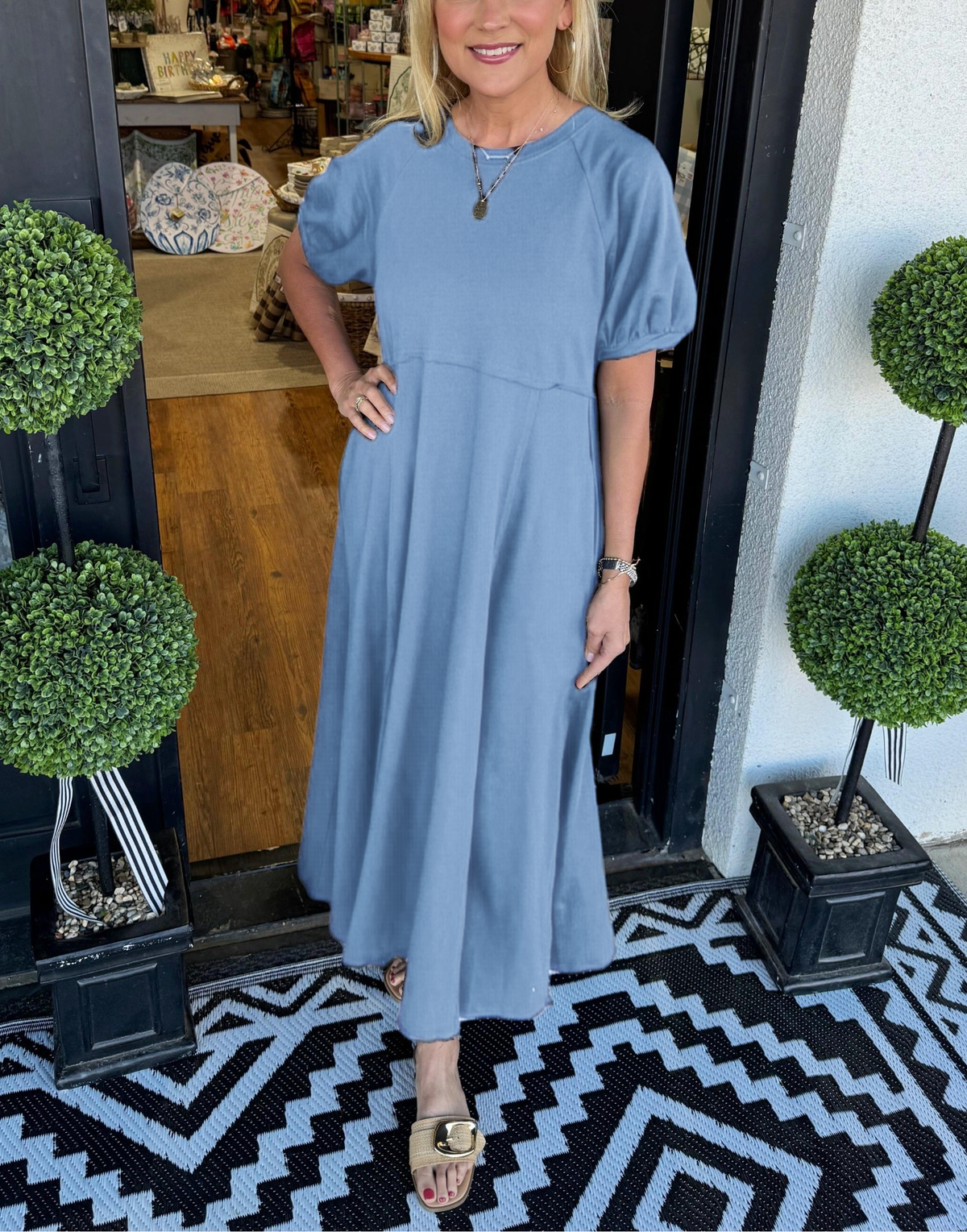 Octavia | Puff Sleeve Round Neck Maxi Dress 5