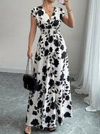 Sariyah | Elegant V-Neck Sleeveless Dress 7
