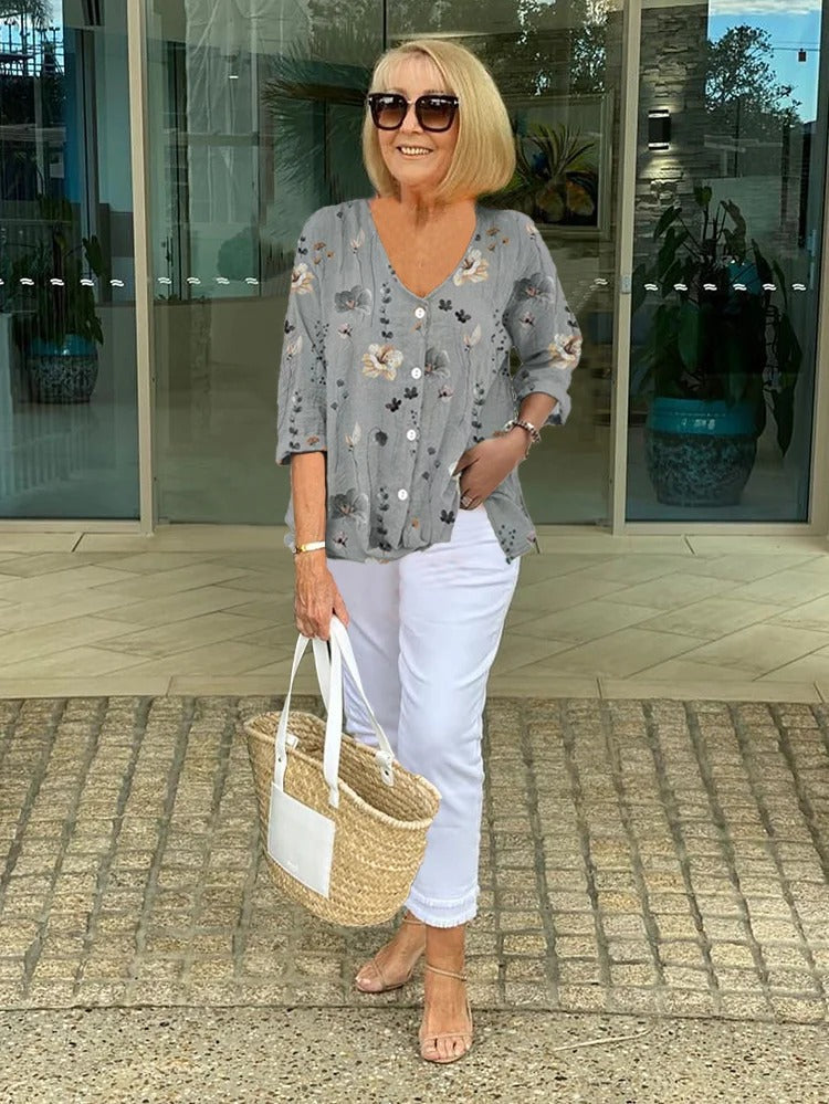 ANITA | ELEGANT FLORAL BLOUSE 4