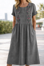 Trixie | Elegant Floral Summer Midi Dress 6