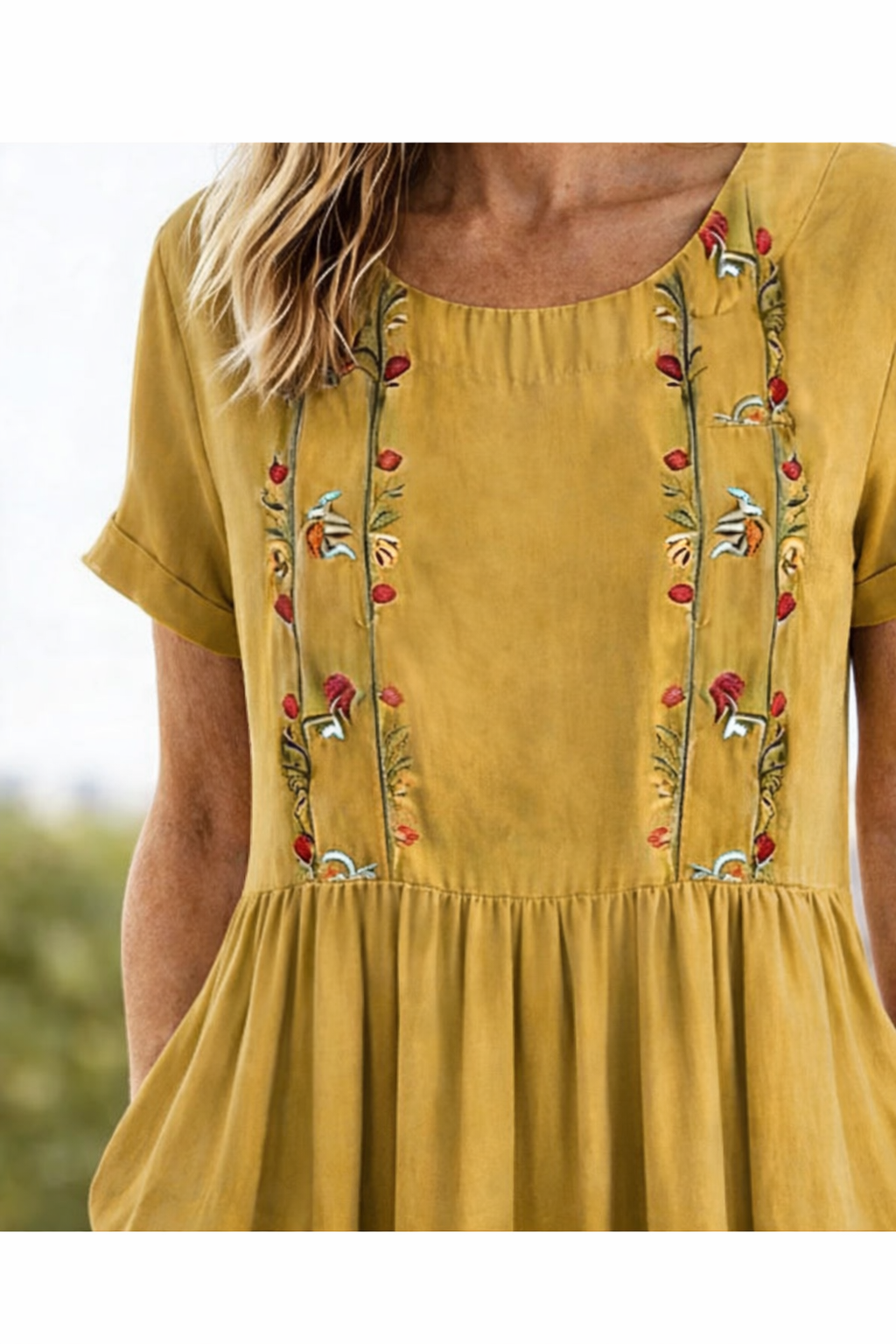 Trixie | Elegant Floral Summer Midi Dress 7