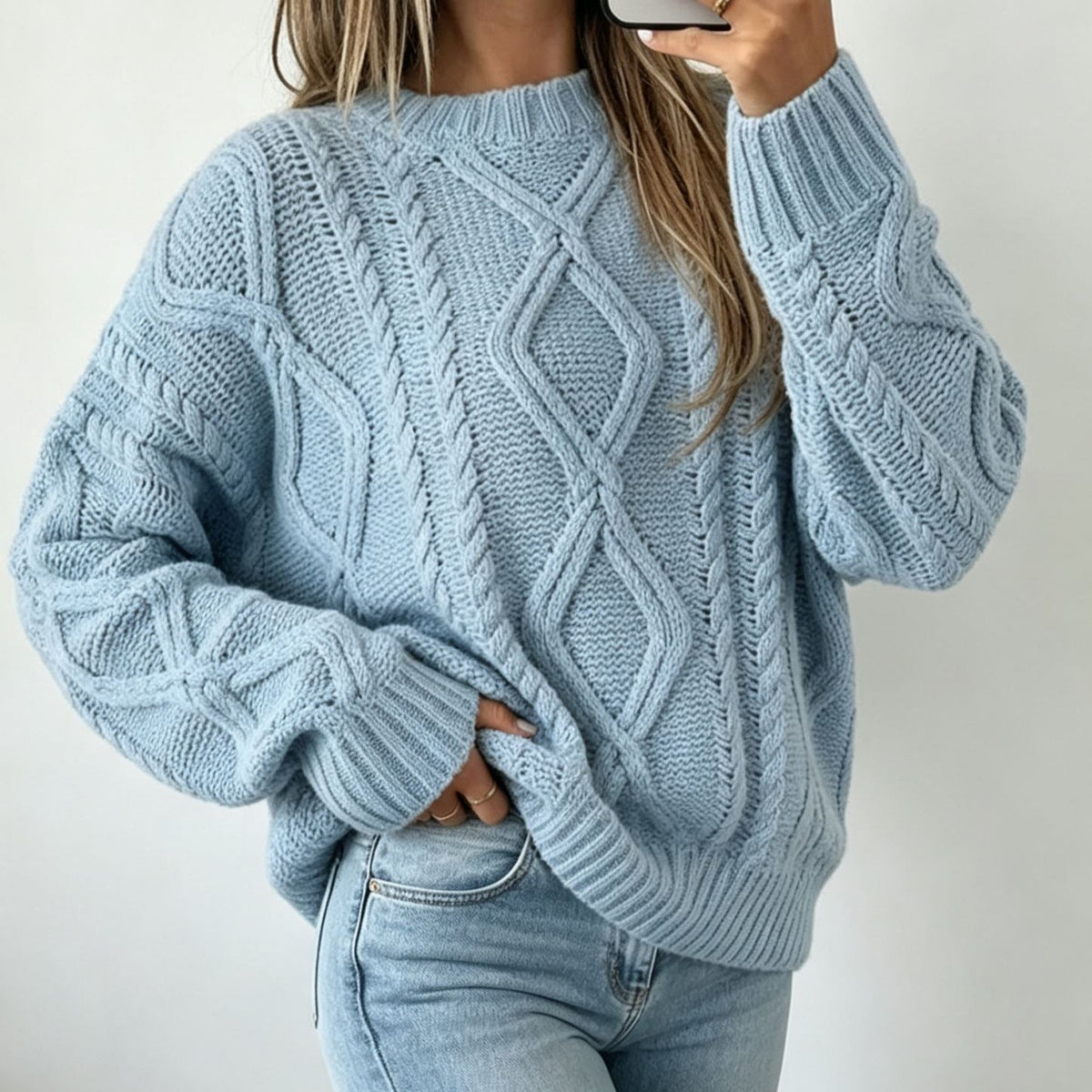 Women's Oversized Cable-Knit Sweater with Crew Neck 11