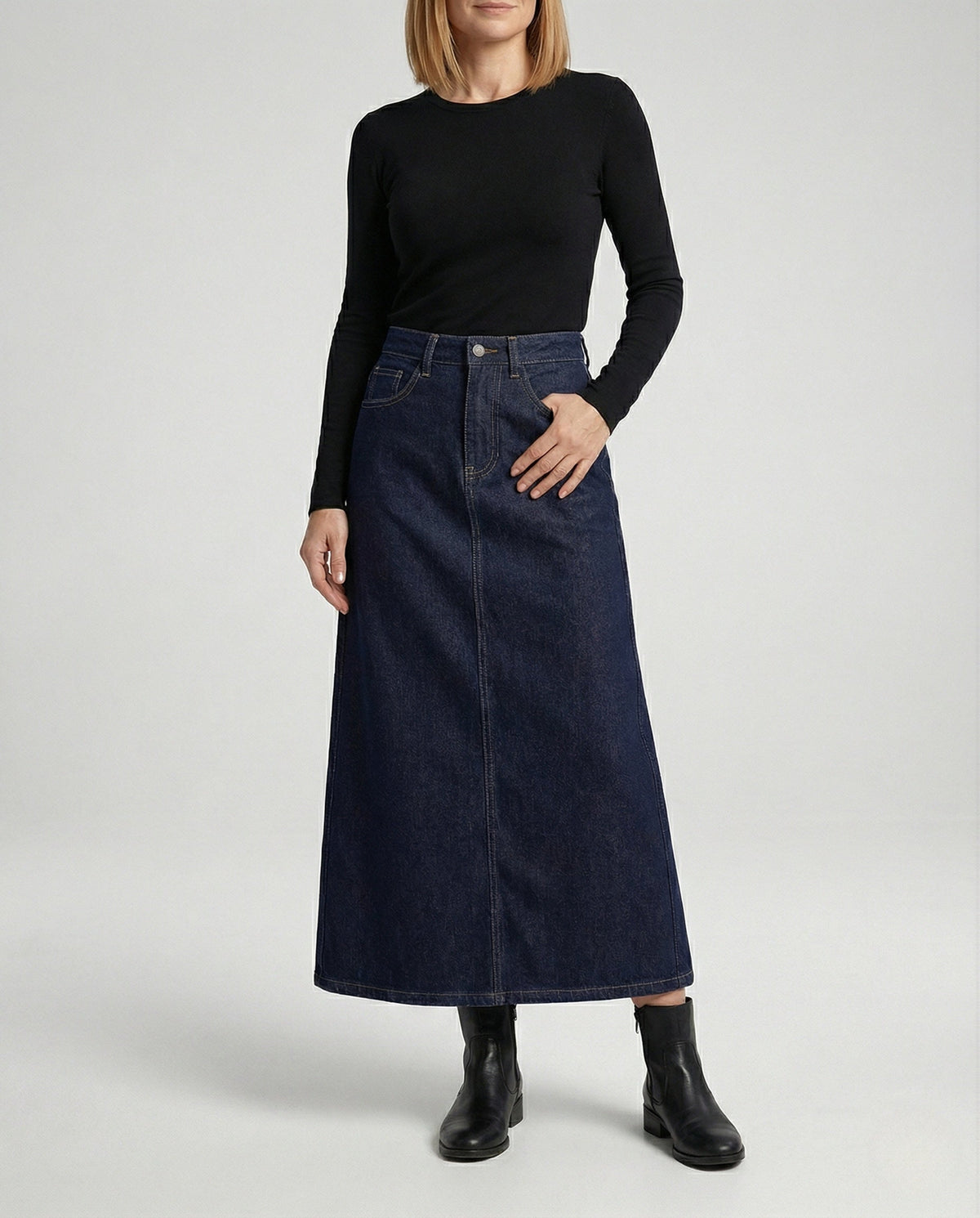 Women's Maxi Denim Skirt with Side Slit and Button Closure 1