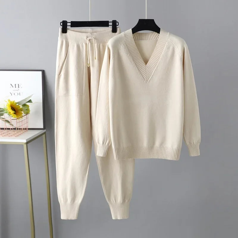 Women's V-Neck Sweater and Jogger Set Ribbed Trim 3