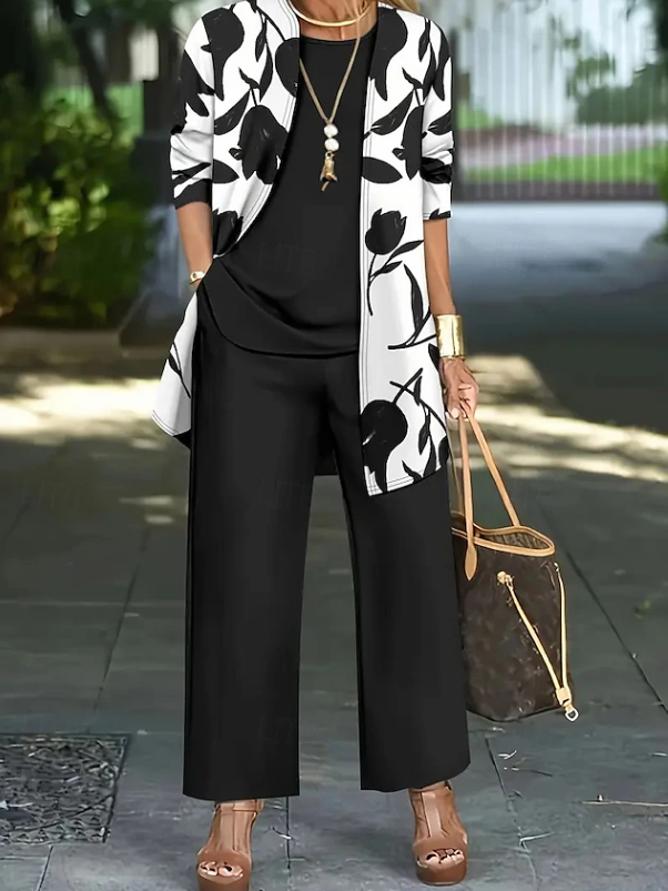 Scarlett | Elegant Floral 3-Piece Set 3