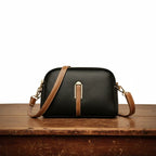 Mila | Classic Crossbody Bag 1