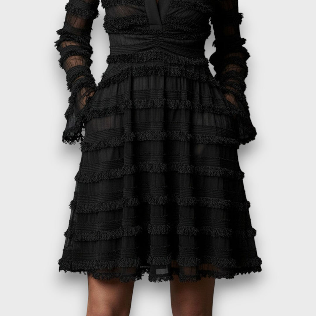 Cornelia | Timeless V-Neck Long Sleeve Dress 5