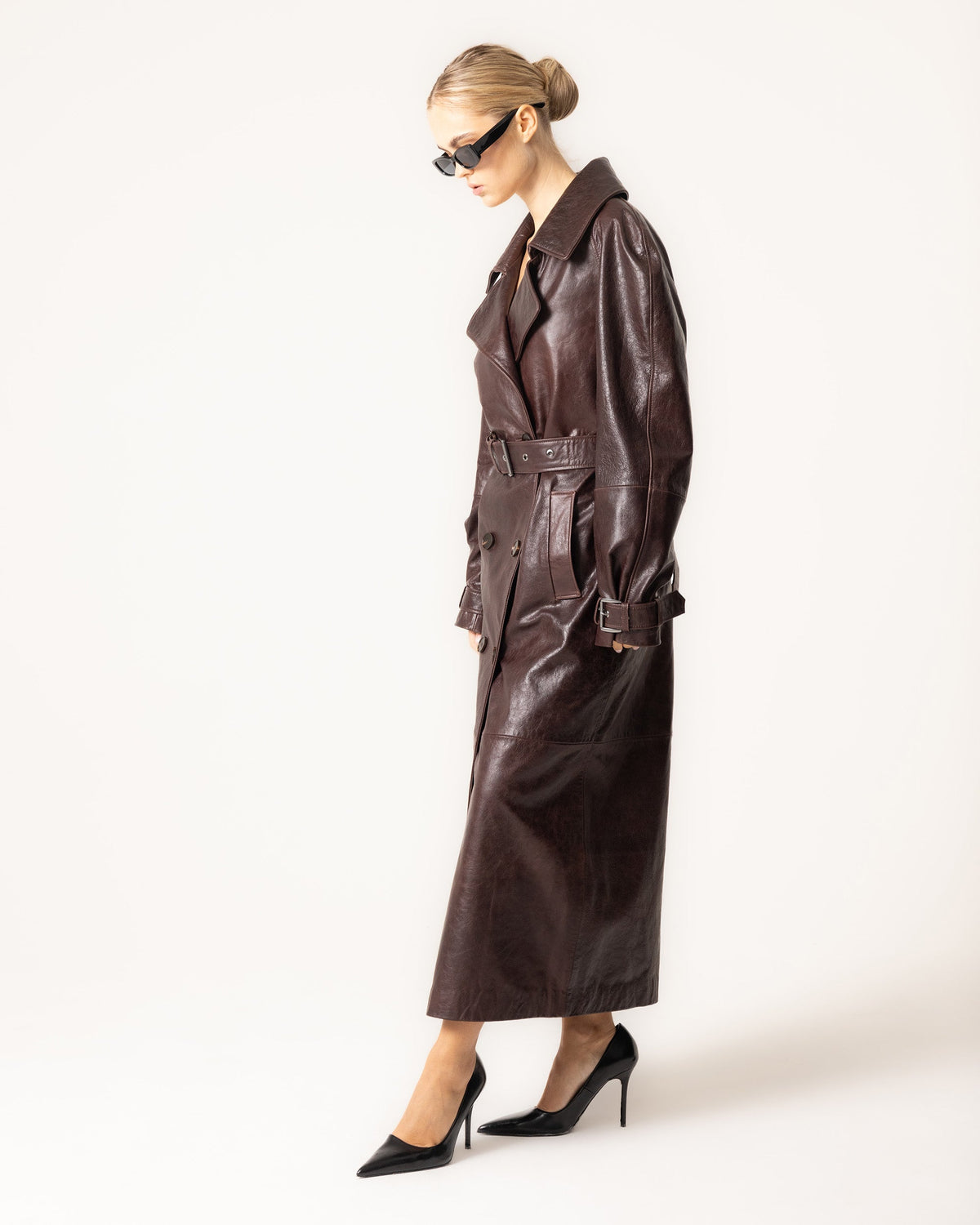 Women's Leather Trench Coat with Belt and Buckle Details 4