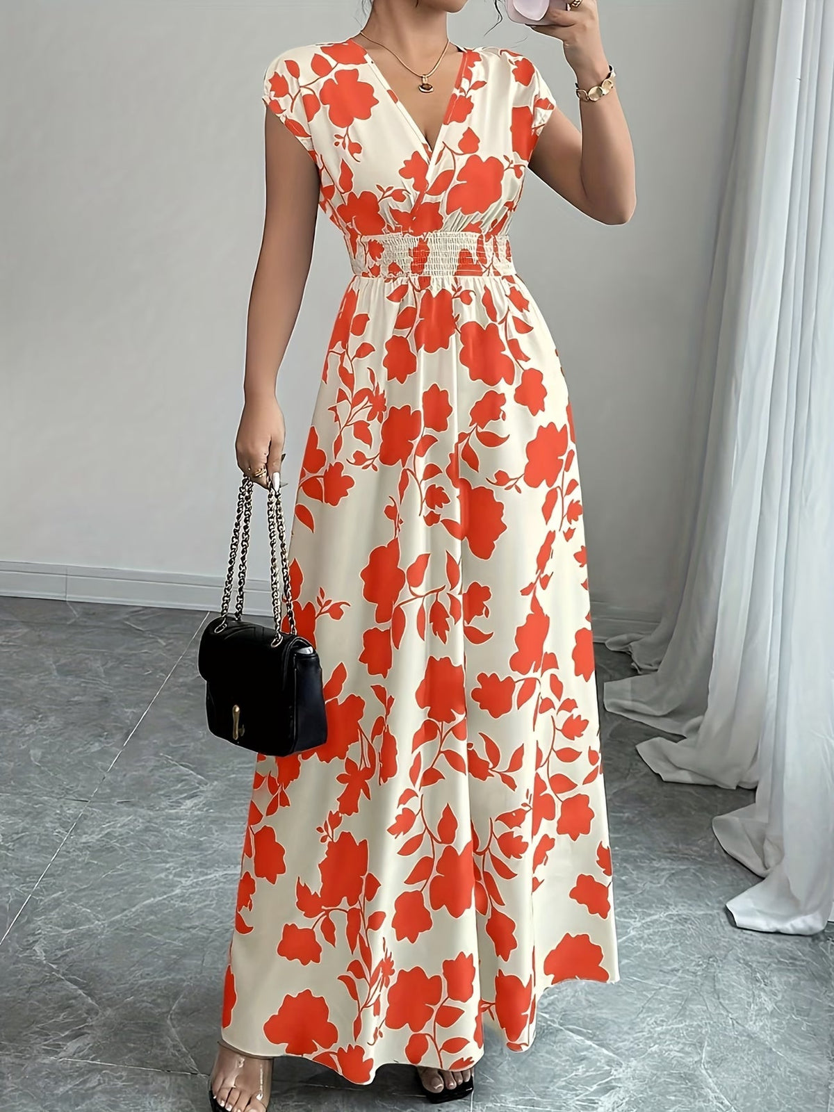 Sariyah | Elegant V-Neck Sleeveless Dress 2