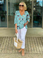 ANITA | ELEGANT FLORAL BLOUSE 1
