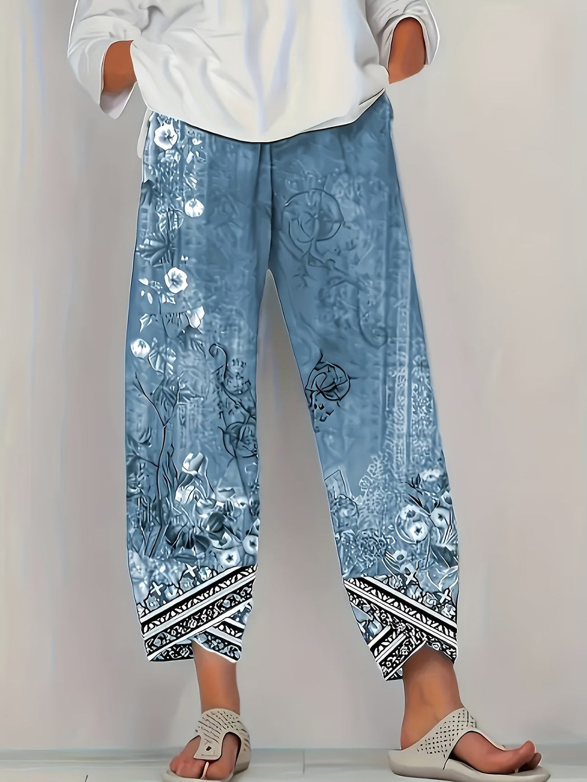 Amanda | Classic Vintage Floral Pants 3