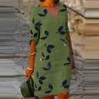 Althea | Vintage Short-Sleeve V-Neck Dress 3