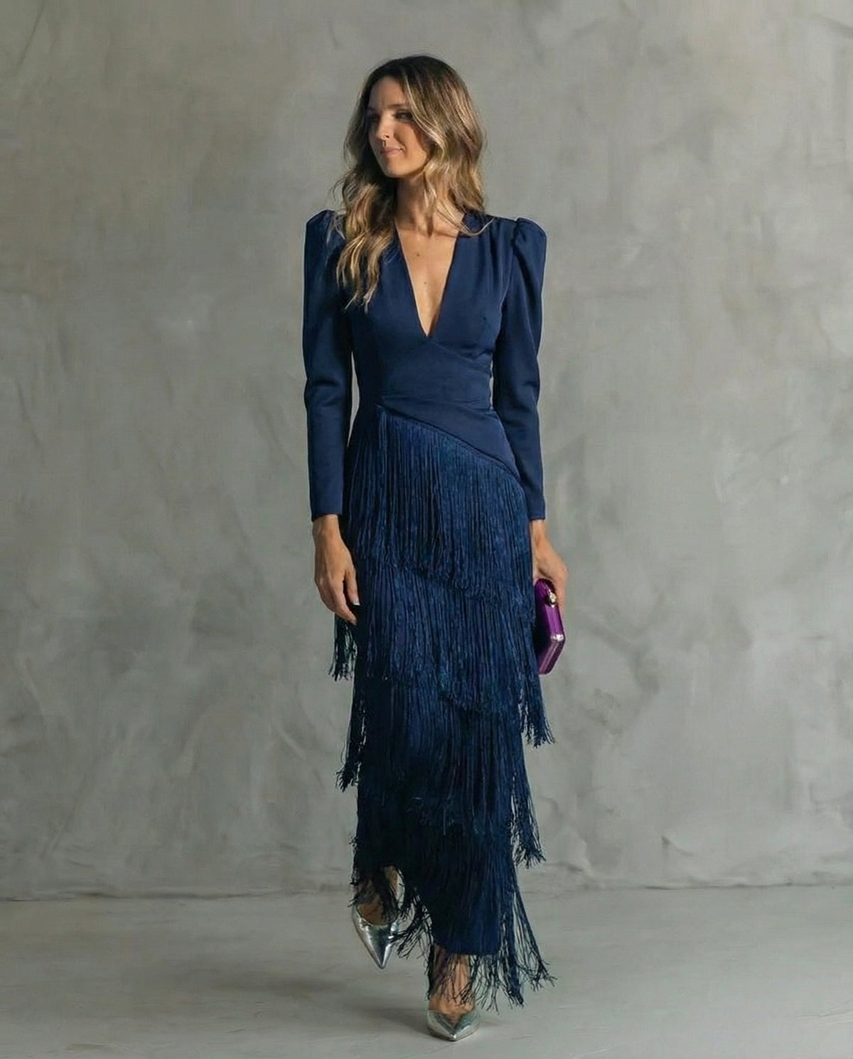 Celina | Flowy V-Neck Long Sleeve Dress 2