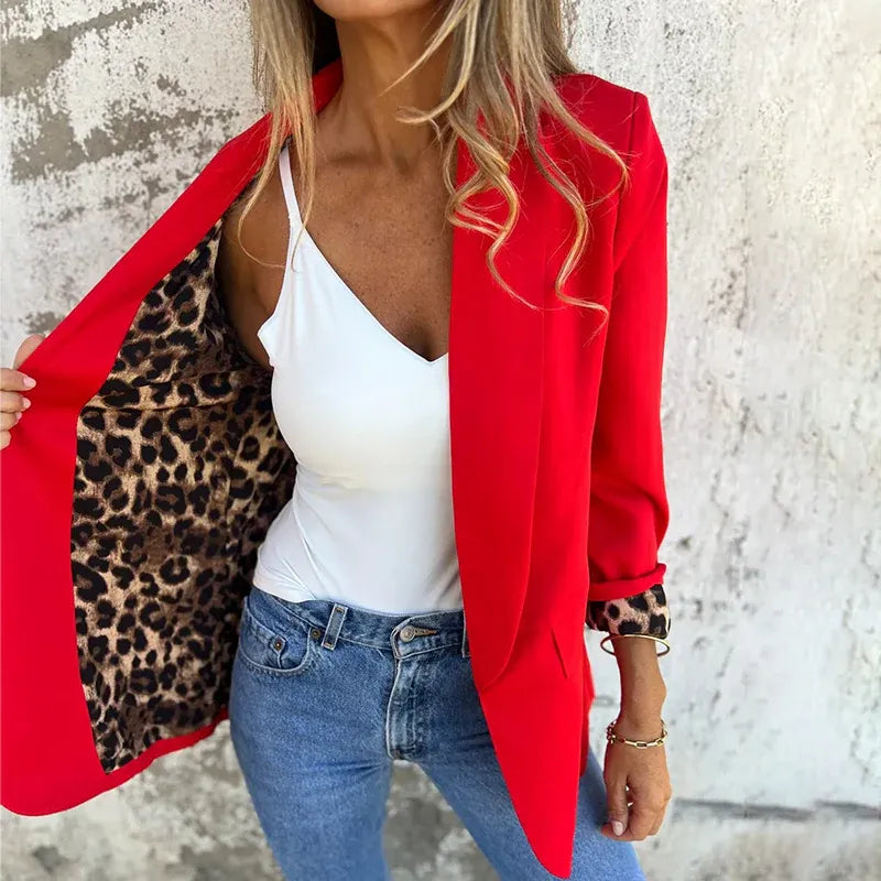 Valeria - Elegant Leopard Print Sleeve Cardigan 4