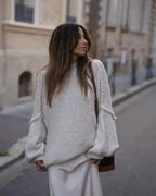 Women's Oversized Sweater with Crew Neck and Relaxed Fit 5