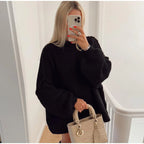 Women's Oversized Sweater with Crew Neck and Relaxed Fit 1