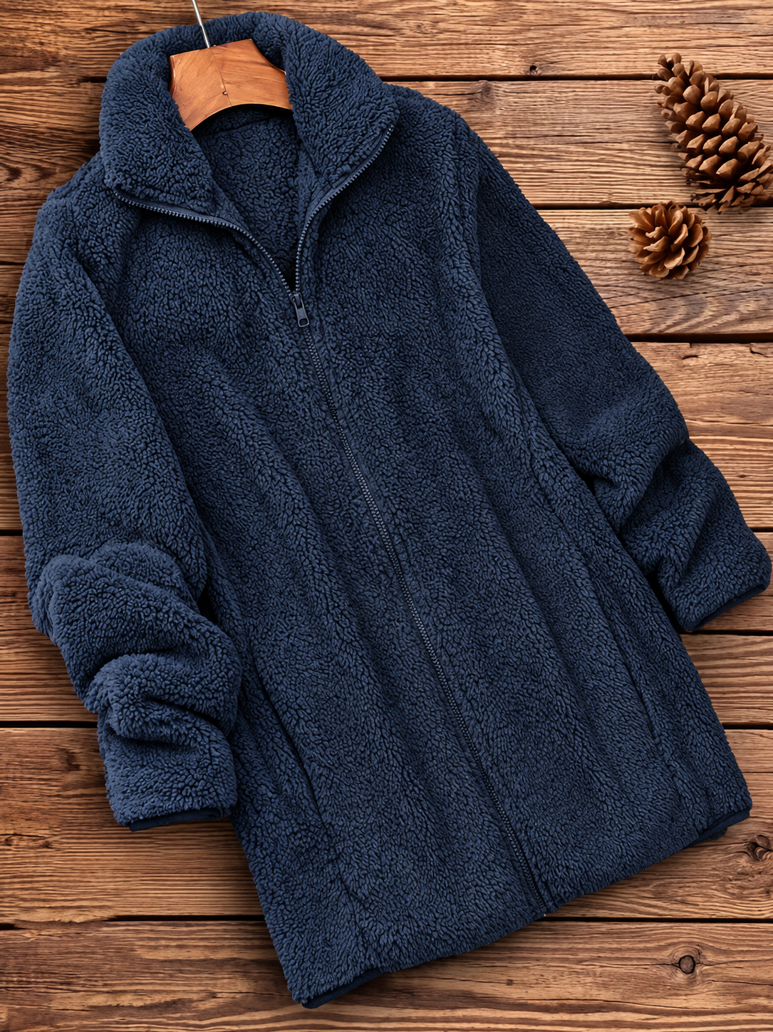 Ravellu women’s plush zip-front coat — Navy front