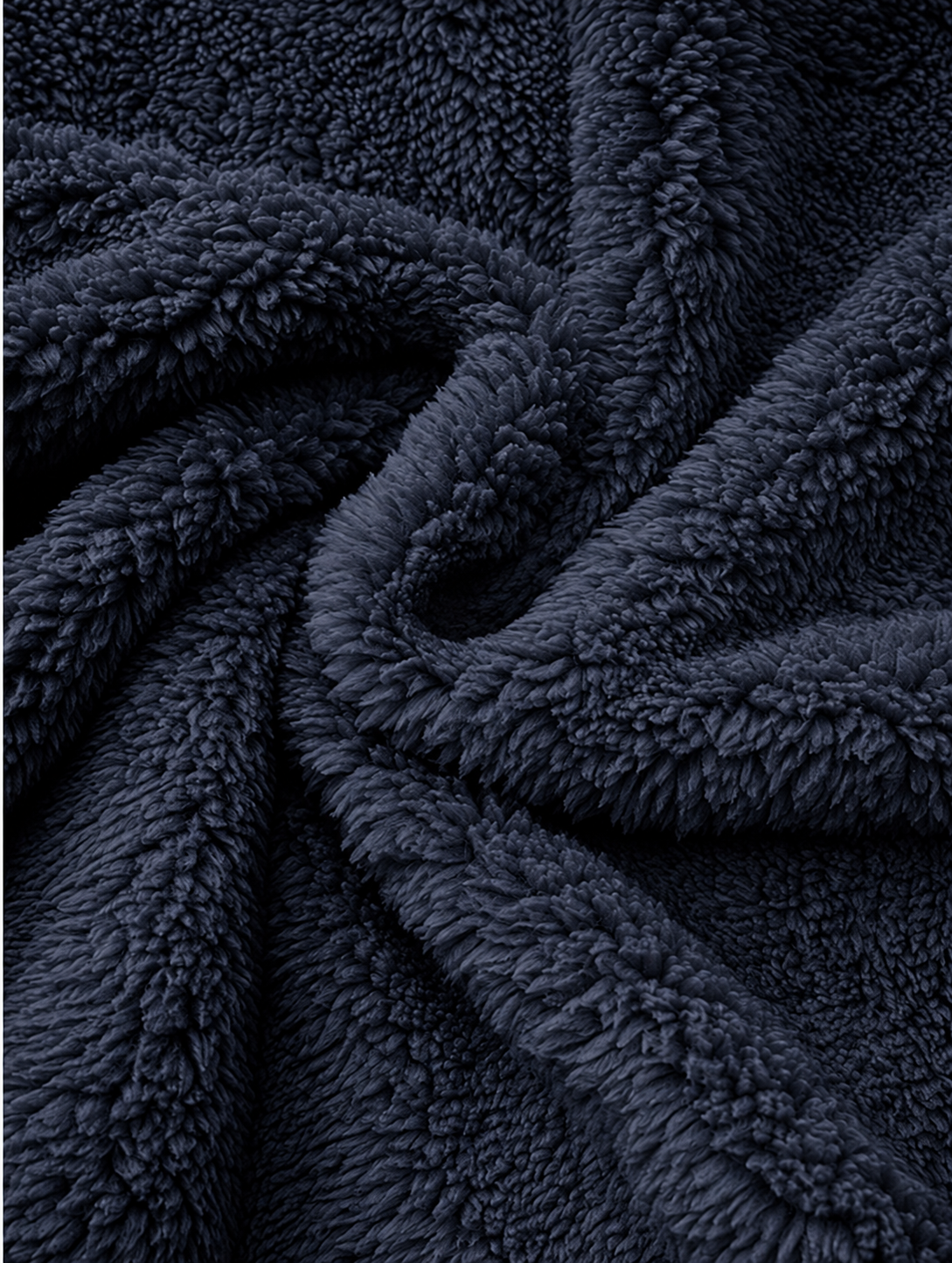 Ravellu women’s plush zip-front coat — Plush texture detail
