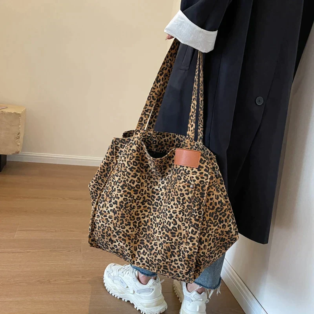 Leopard Print Tote Bag with Dual Handles 5