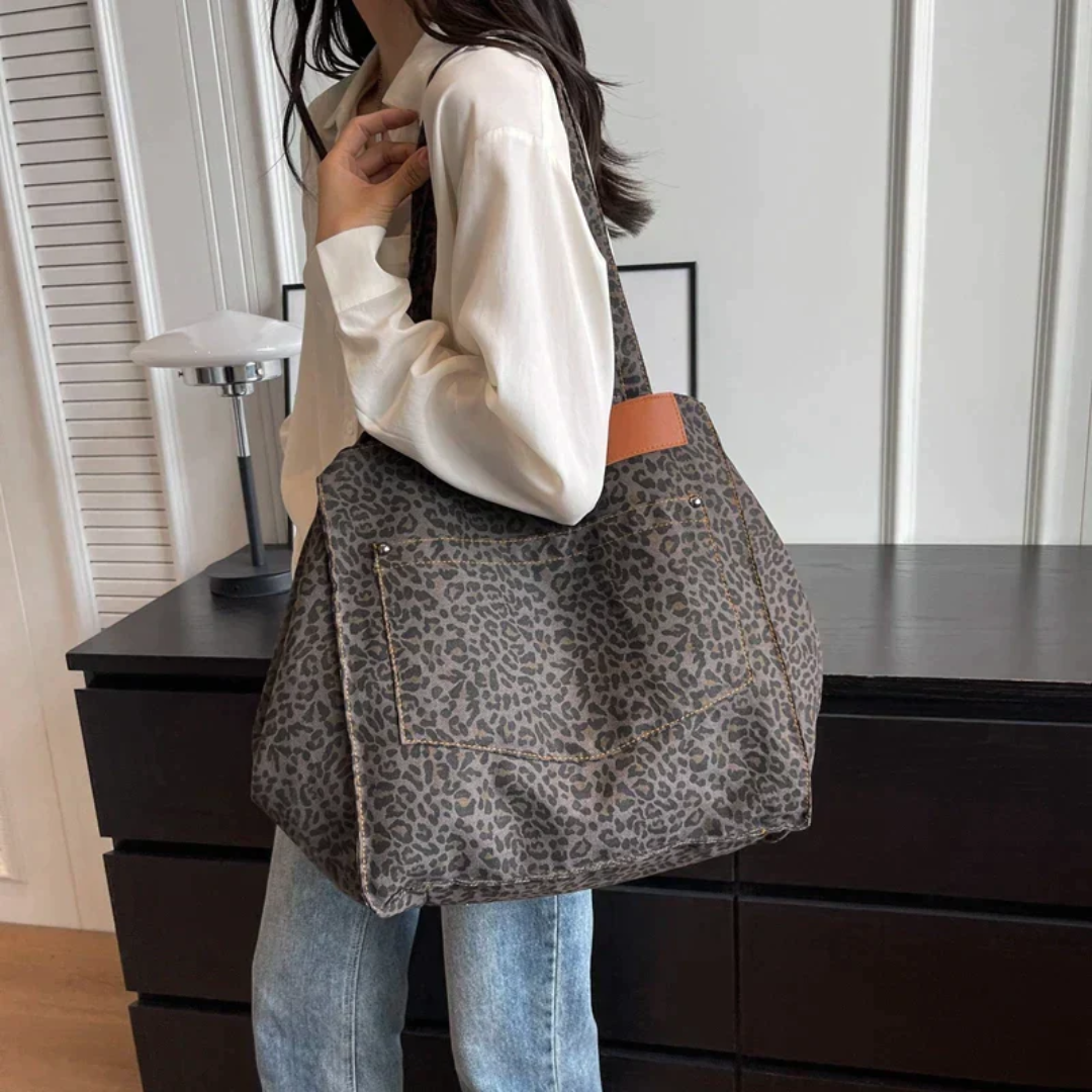 Leopard Print Tote Bag with Dual Handles 1