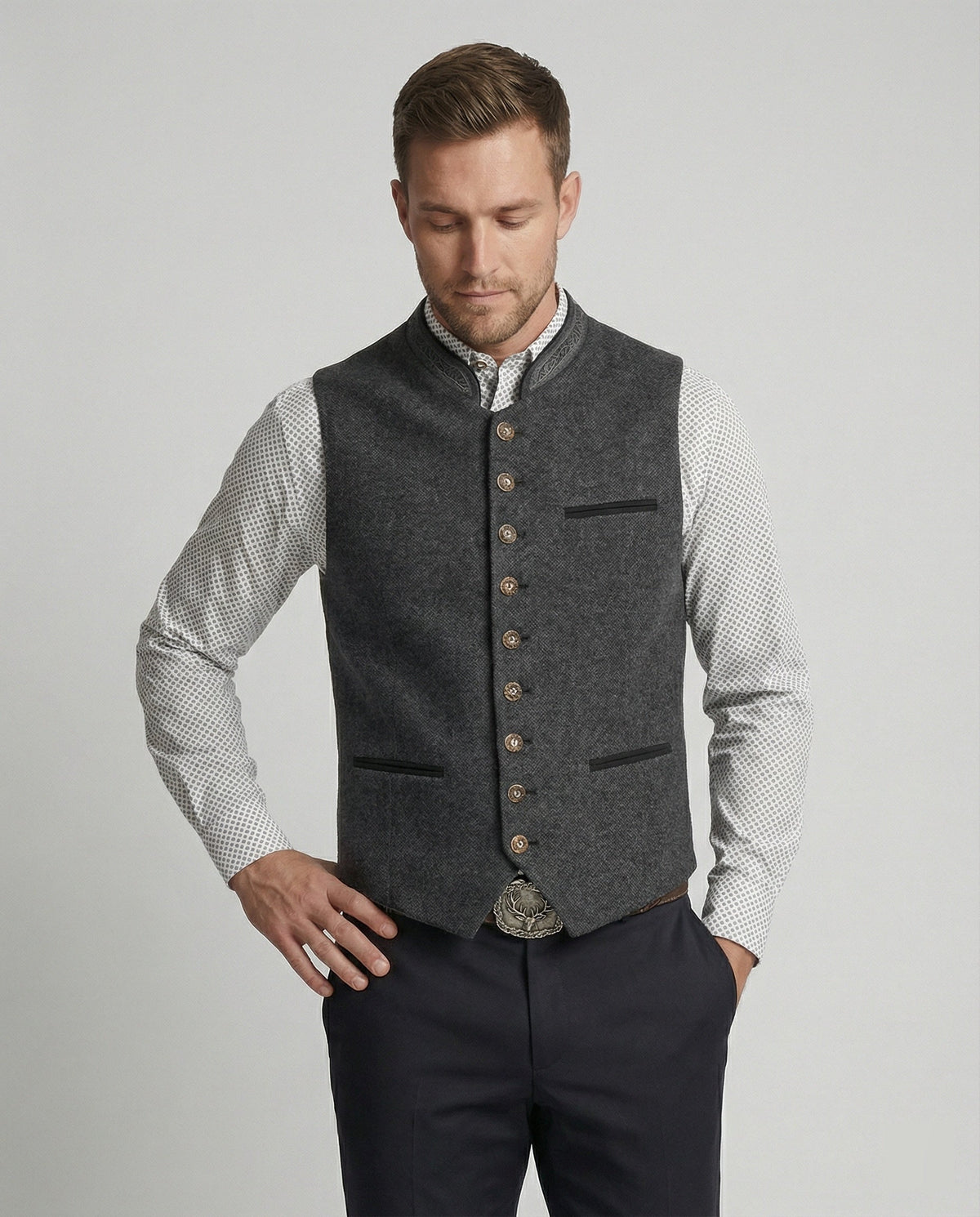 Conrad | Traditional Stand-Collar Waistcoat 2